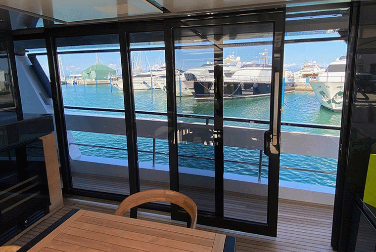 Arcadia Yachts Sherpa 80 XL